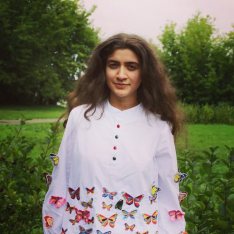 Асмик Микаелян