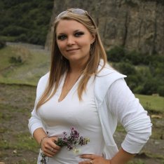 Лариса (логопед)